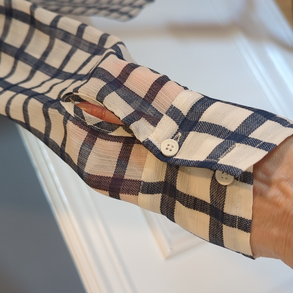 EUC BB Dakota Sheer Blue & White Plaid Button Down Top - Size: M - Picture 7 of 11